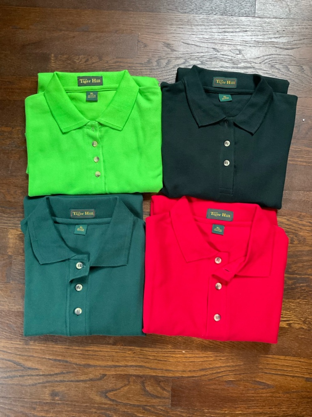 4 Pk NWT XL 100% Cotton Polo Shirts: Bright Green, Red, Black/Green, Dark Green